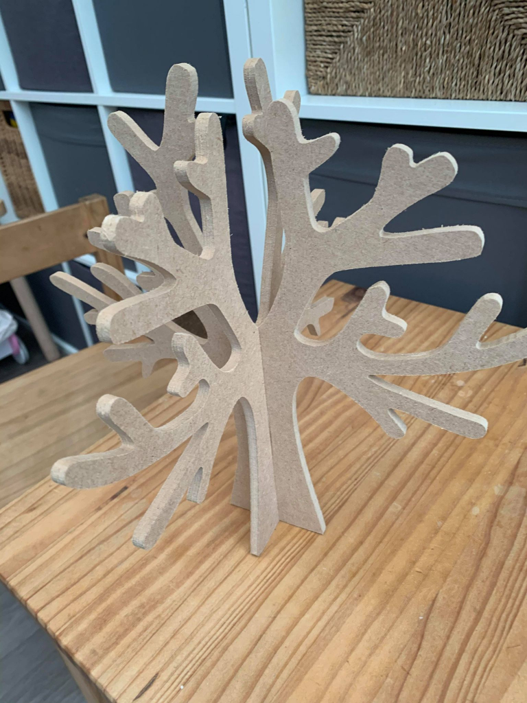 Tree 3D standing ideal for Displays, Self Registration, small world play