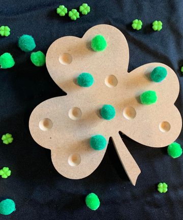 Fine Motor Skills Shamrock - Great For St. Patricks Day Activities - Image 1