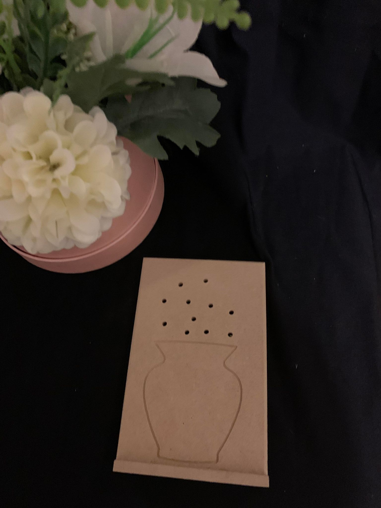 Standing Vase Board