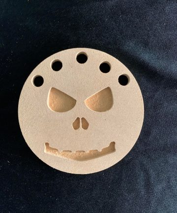 Threading Skull - Image 1