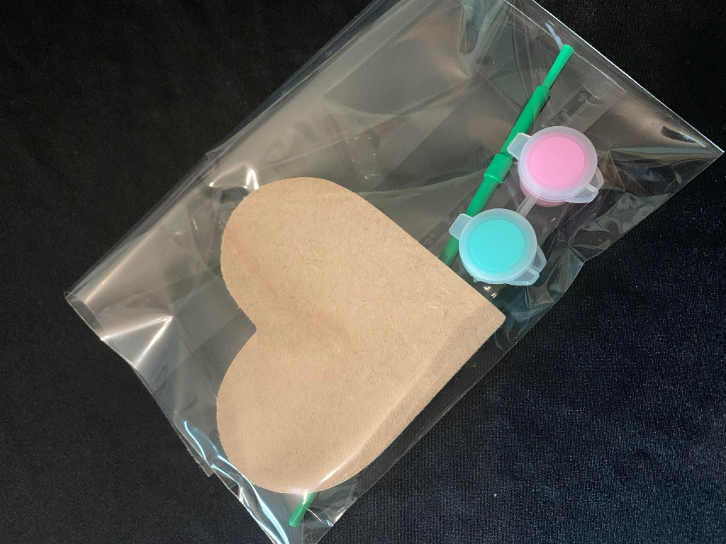 Heart Craft Pack - Ideal For Mothers Or Valentines Day Party Bags Or Crafts