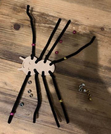 Threading Spider