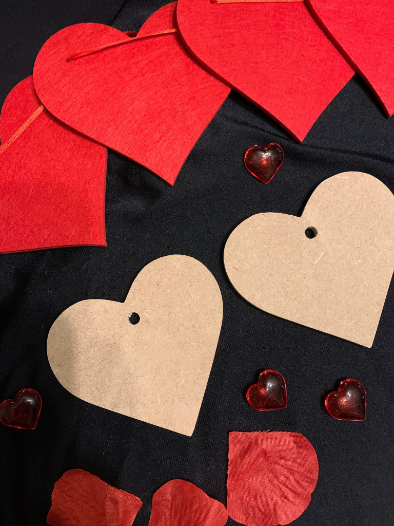 6mm Heart Shapes - Ideal For Valentines Day