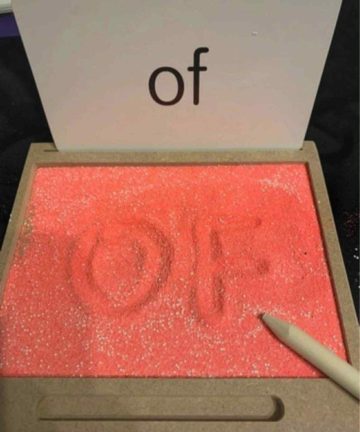 Small Sand Writing Tray ideal for mark making and strengthen hand muscles for writing - Image 4
