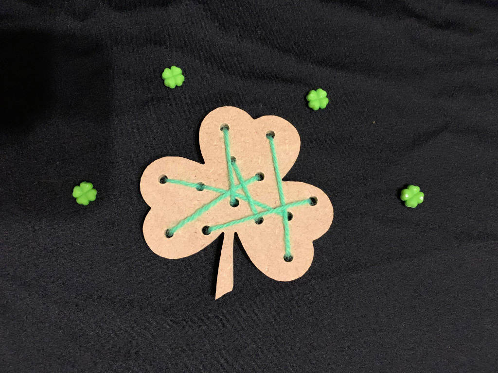 6mm Threading Shamrock - Ideal For St. Patricks Day Play