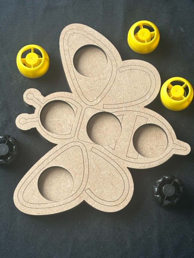 Bee Pouch Lid Shape