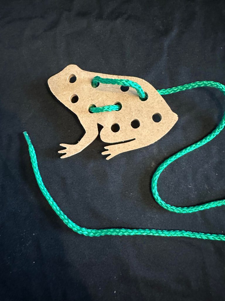 6mm Threading Frog