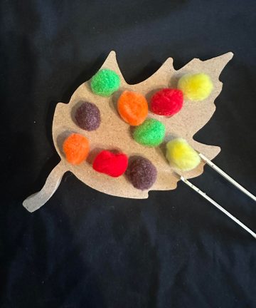 Fine Motor Skills Leaf And Acorn - Image 2