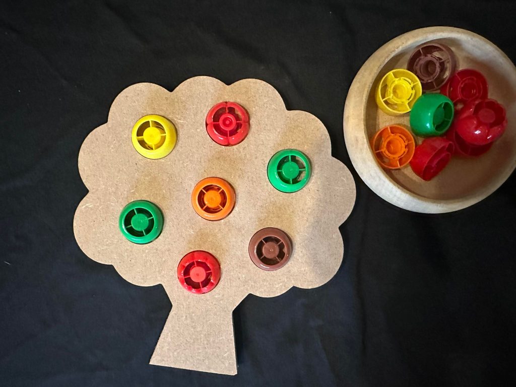 Tree Pouch Lid Shape