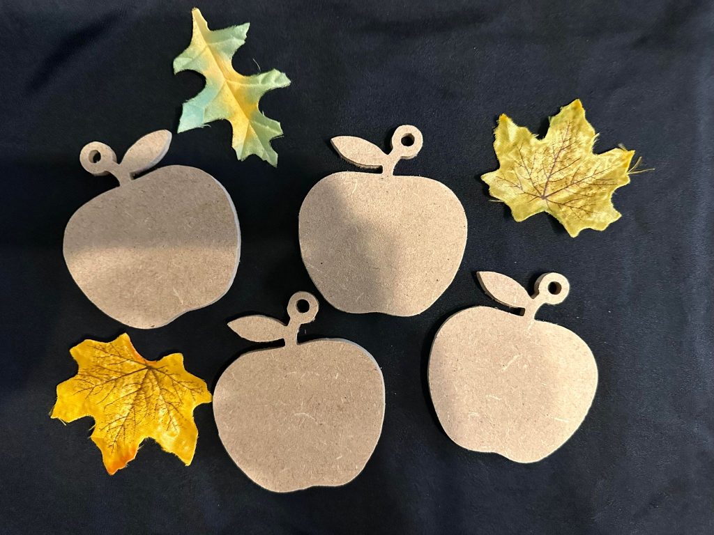 Hanging Apple Shapes