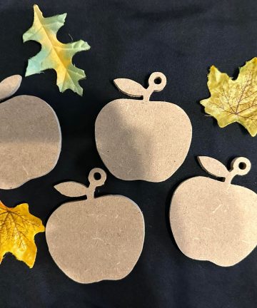 Hanging Apple Shapes - Image 1