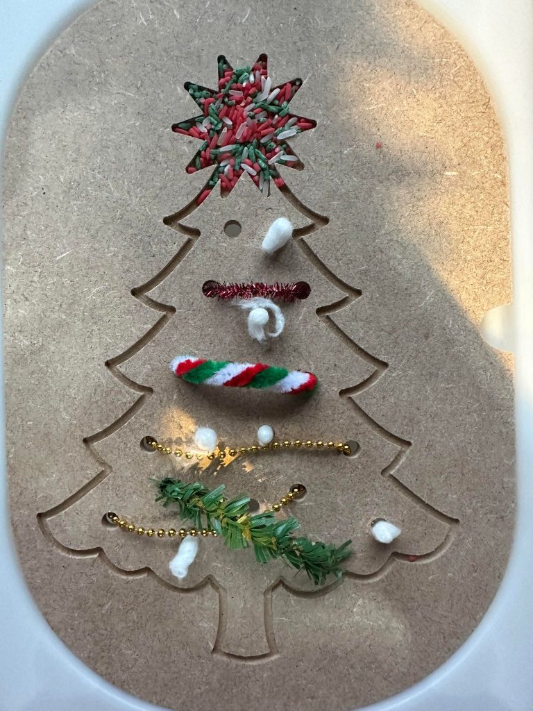 Christmas Tree Small Hole Flisat Activity Lid ideal for pipe cleaners and cotton wool buds