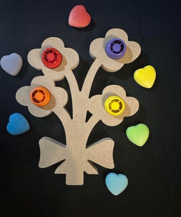Bunch of Flowers pouch lid shape ideal for valentines or Mother’s Day activities - Image 2