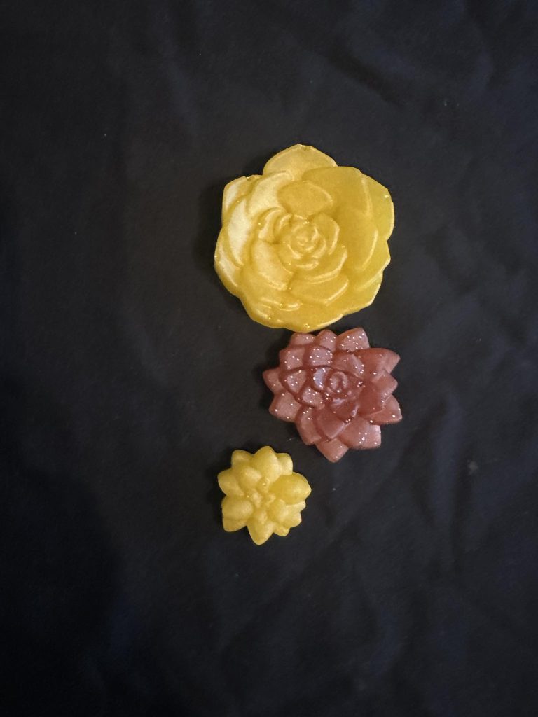 3 x Assorted Resin Flower shapes ideal for sensory or messy trays