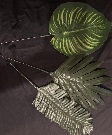 4 x Assorted artificial tropical leaves ideal for dinosaurs play trays - Image 2
