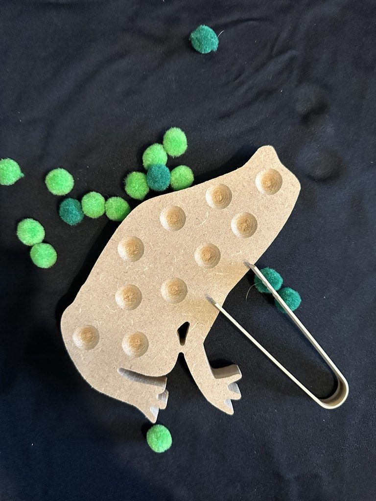 Fine motor skill Frog great to get those fingers working