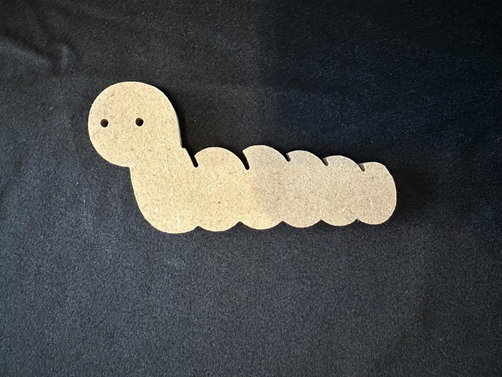 Worm shape ready to be painted or decorated