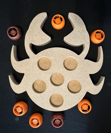 Crab pouch shape, great for Pouch lids or loose part play - Image 1