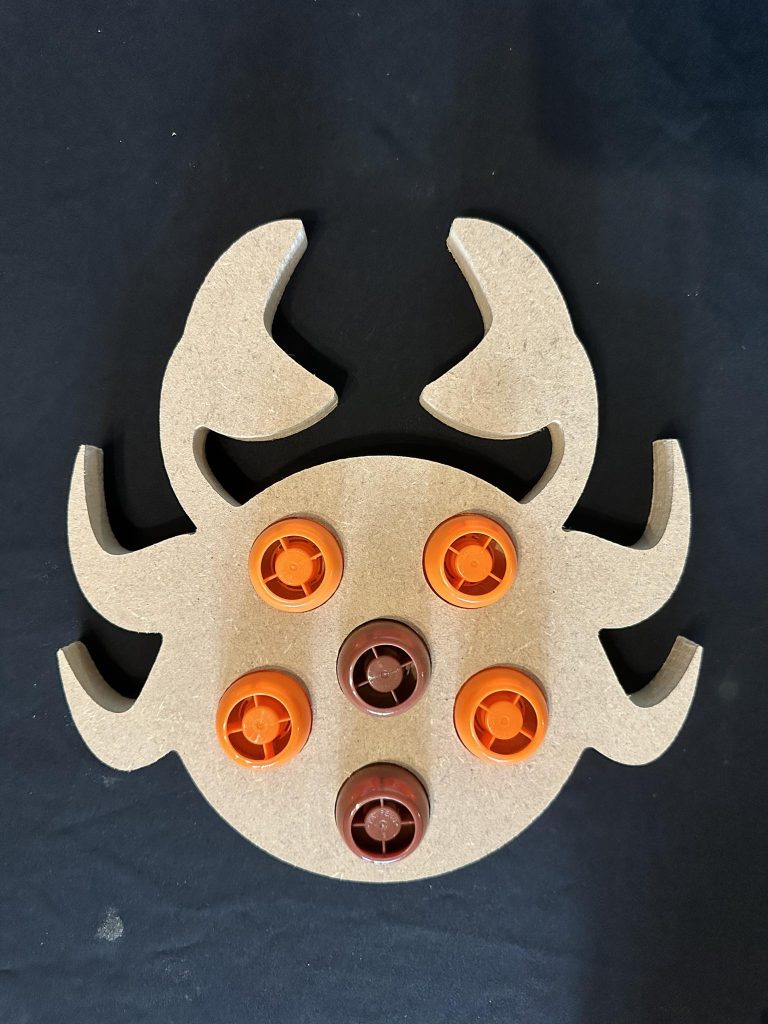 Crab pouch shape, great for Pouch lids or loose part play