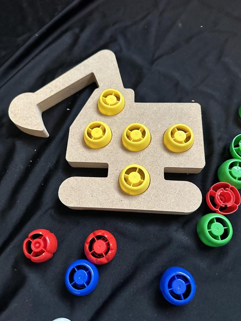 Digger pouch shape great for pouch lids or loose parts