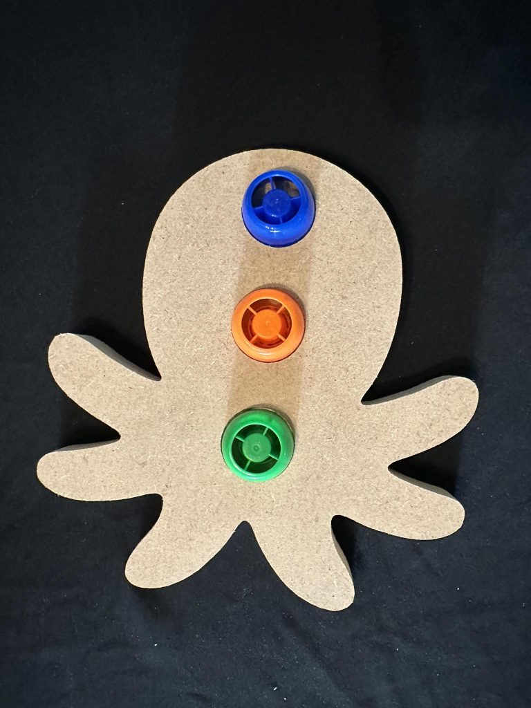 Octopus pouch shape great for Pouch lids or loose part play
