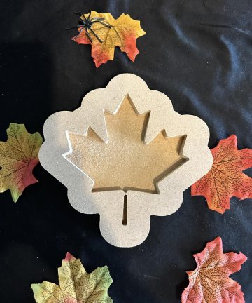 Maple Leaf tray, great for rice or chick pea sensory trays - Image 1
