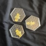 Resin Honeycomb with bee