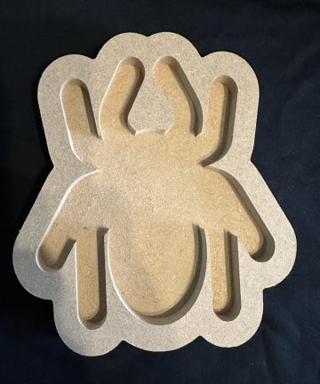 Spider Tray great for sensory trays - Image 1
