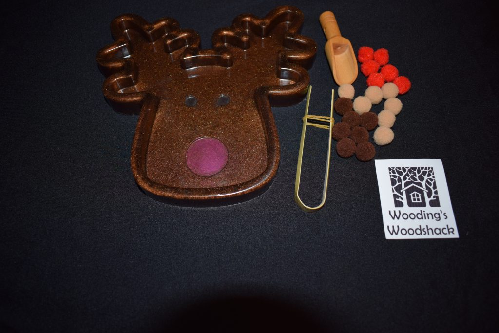Resin Reindeer Tray Set - Ideal for Christmas Loose Parts Or Sensory Play