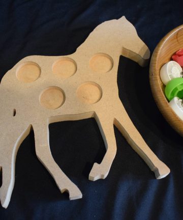 Horse Pouch Lid – Great For Farm, Nature Or Animal Fine Motor Skills Activities - Image 1
