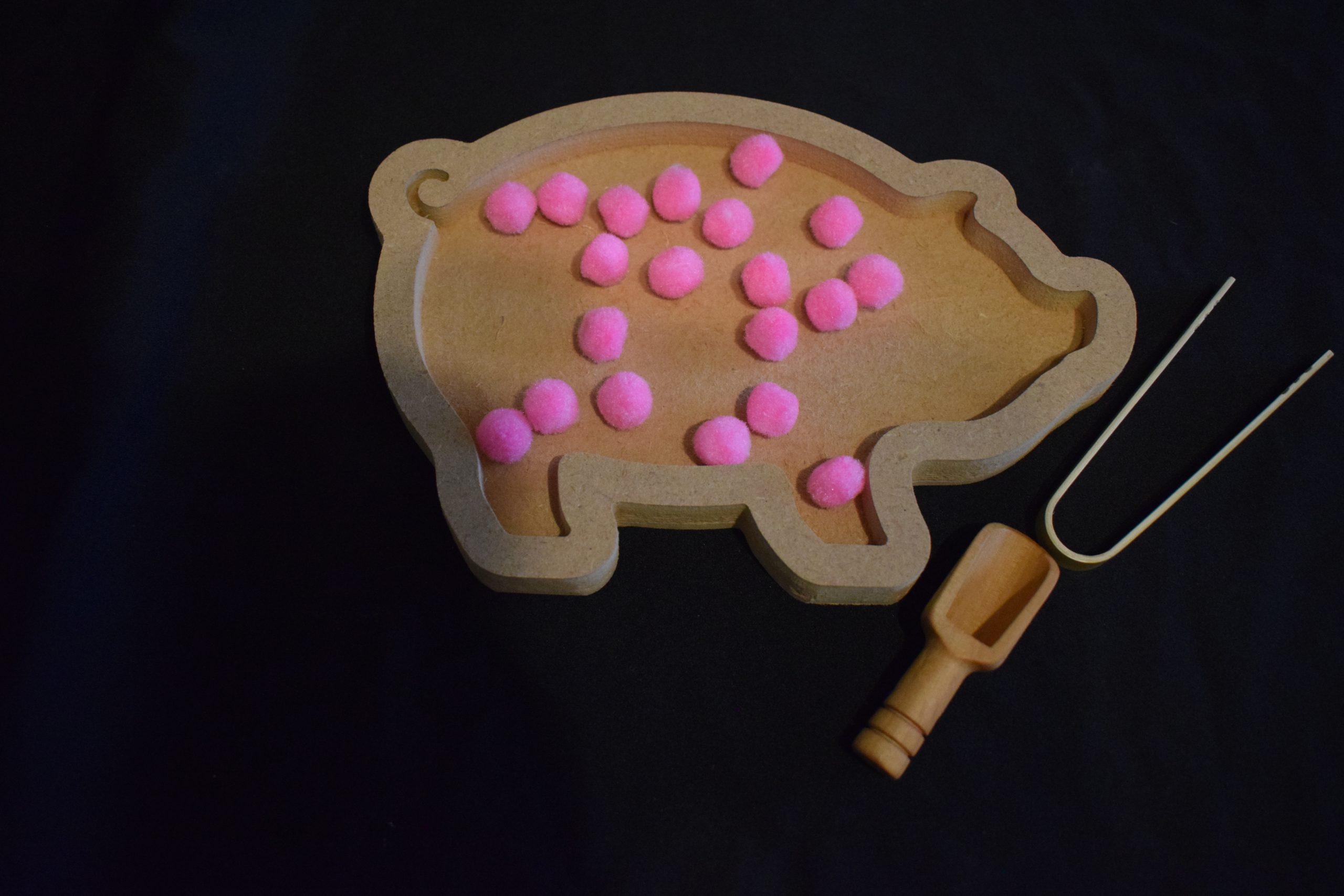 Pig Tray - Ideal For Animal, Nature Or Farm Themed Loose Parts Play Filled With Sand Or Rice - Image 2