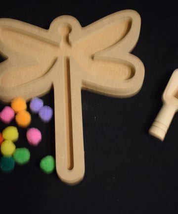 Dragonfly Tray - Great For Insect Or Nature Loose Parts Play Filled With Either Rice Or Coloured Sand - Image 2