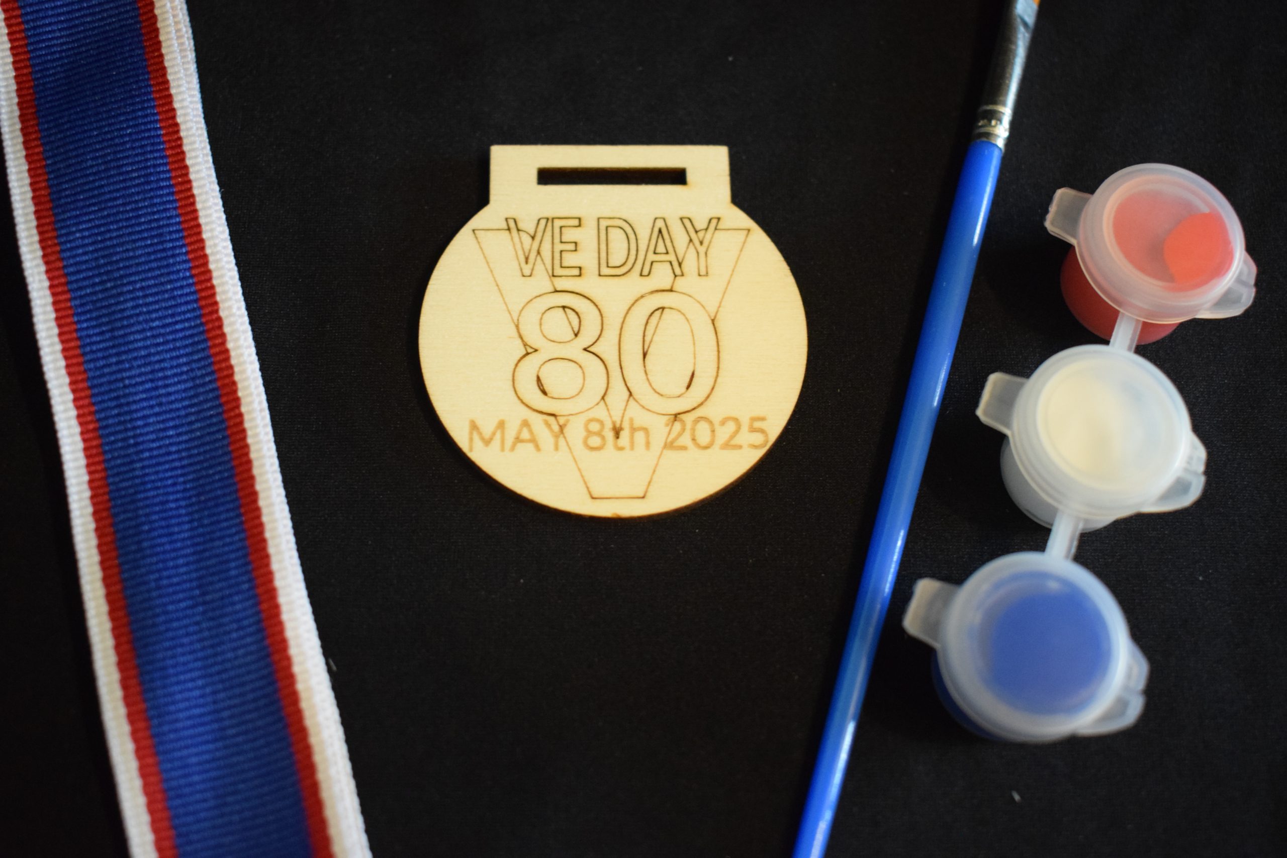 VE Day 80  Medal - Ideal As Gifts Or Craft Projects For VE Day 80 On May 8th - Image 3