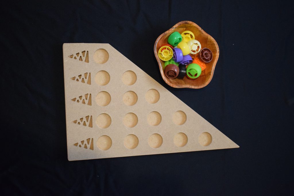 Ice cream pouch board