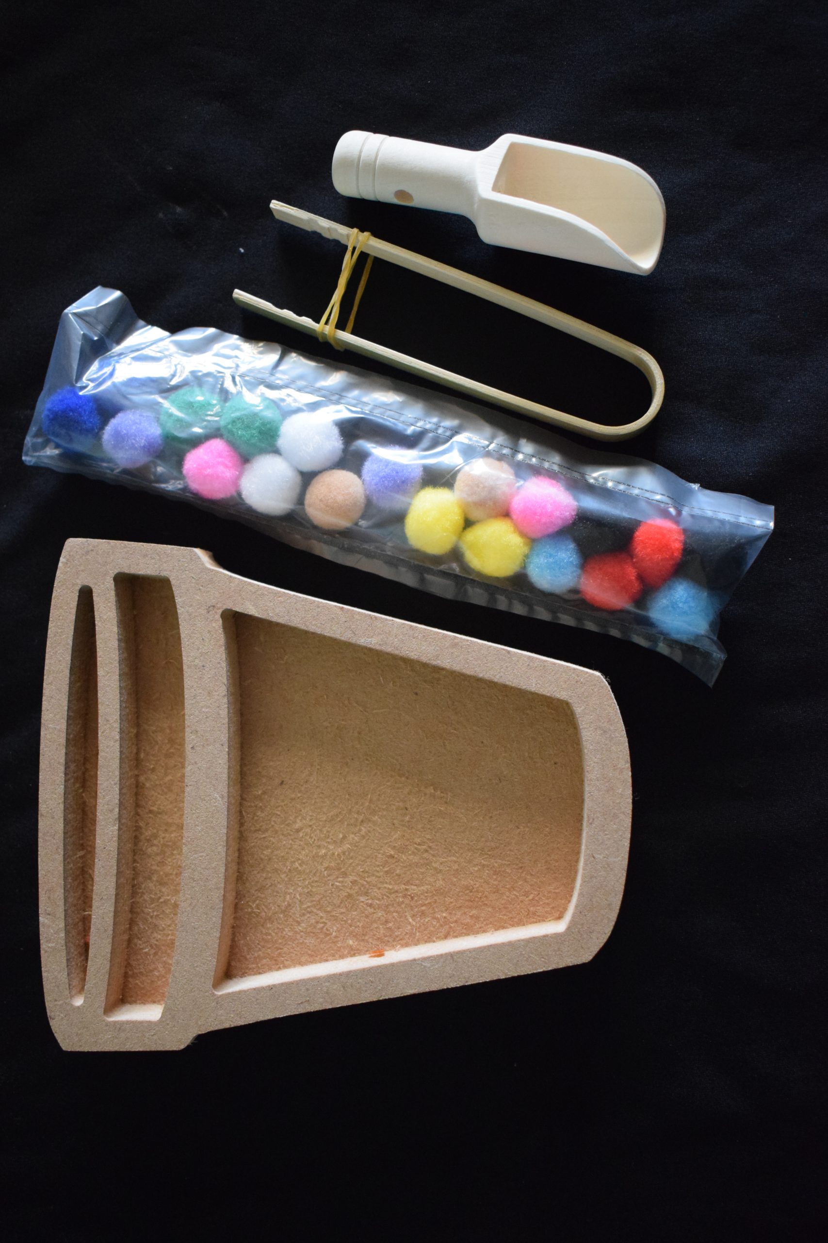 Flower Pot Tray - Great For Flower Or Nature Loose Parts Play Filled With Either Rice Or Coloured Sand - Image 2