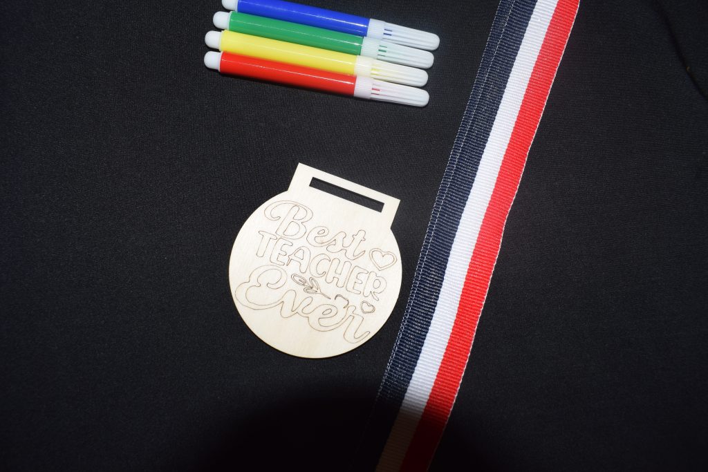 Best Teacher Medal Pack - Great For Teacher Gifts At The End Of Term