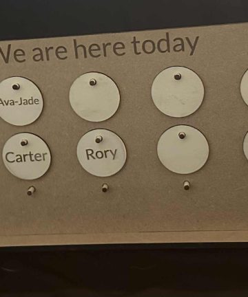 Self Registration Board - Great for name recognition for school, preschool  Or Childminders - Image 4