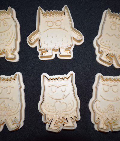 Mood Monster Cutters and Stampers - Great For Coloured Play Dough, Baking Or Damp Sand & Promoting Emotions In Your Setting