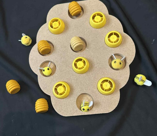 Pouch Bee Hive shape great for loose parts