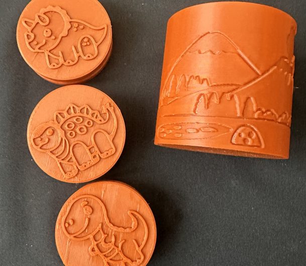 Dinosaur Stamper & Roller Set -  Great for Coloured Play Dough or Damp sand Also Great For Dinosaur Projects