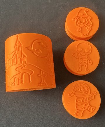 Halloween Stamper & Roller Set – Great for Coloured Play Dough or Damp sand, Also Ideal For Autumn & Halloween Projects - Image 2