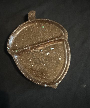 Resin Acorn Tray - Great For Autumn, Seasons, Nature Or Halloween Sensory Play - Image 1