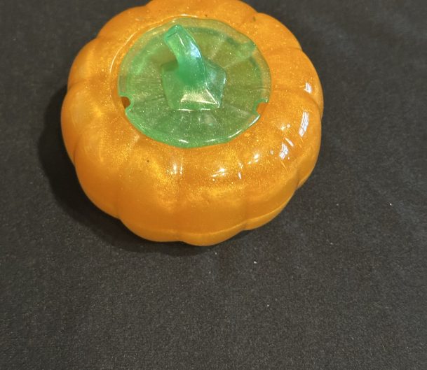 Resin Pumpkin Pot With Lid - Great For Halloween Play Or Projects