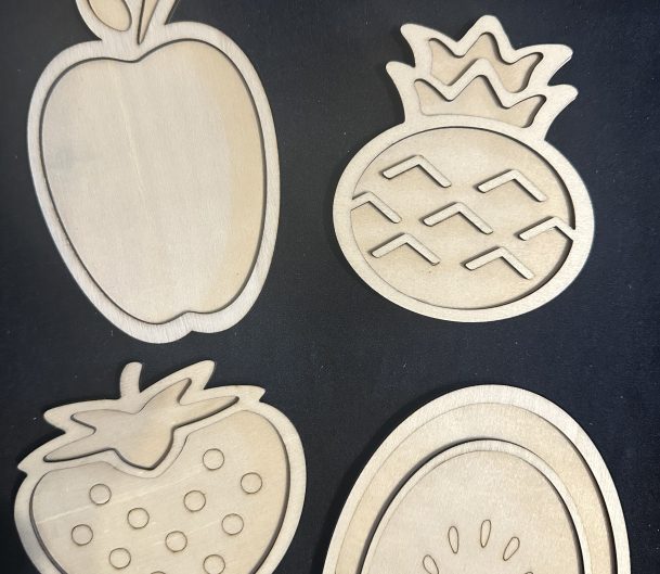 Mini Fruit Trays x 4 – Great For Sensory Play, Fruit Or Healthy Eating Project & Part Of Our Essential Range. Part Of Our Essential Range