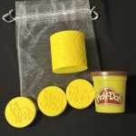 Woodland Animal Stamper & Roller Set Including Play Doh – Great for Coloured Play Dough or Damp sand, Also Ideal For Nature & Woodland Projects