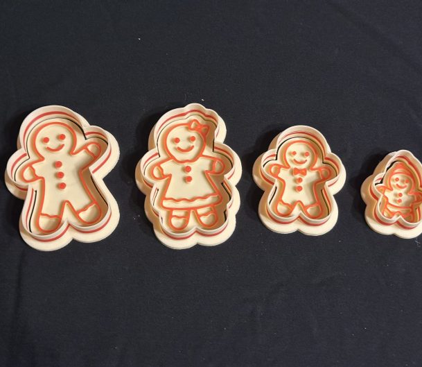 3D Printed Gingerbread Family Set Of 4 Christmas Cookie Cutters – Ideal For Play Dough, Clay Or Sand Play, Also Great For Christmas Projects