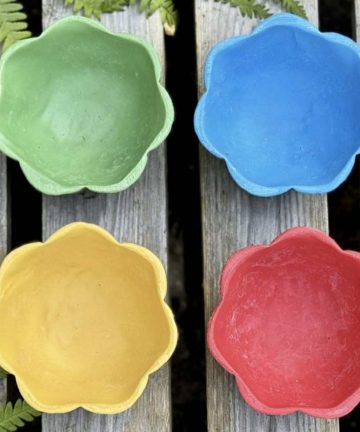Yellow Door Flower Bowls - Image 1