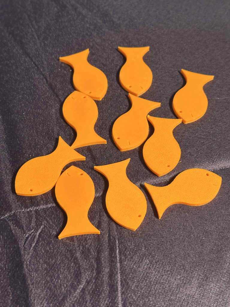 3D Printed Fish tokens – set of 10 mini shapes