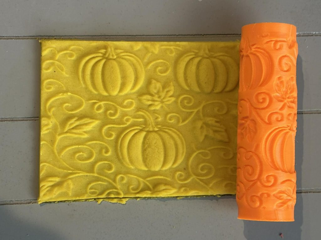 3D Printed Autumn Rollers - Great for play dough, damp sand or clay, these rollers create beautiful seasonal patterns and support hands-on, creative play