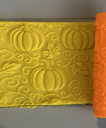 3D Printed Autumn Rollers - Great for play dough, damp sand or clay, these rollers create beautiful seasonal patterns and support hands-on, creative play - Image 2